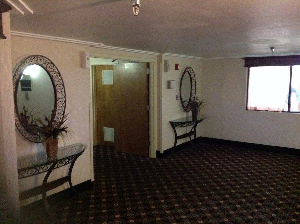 Hotel Wyndham Garden Amarillo Extérieur photo